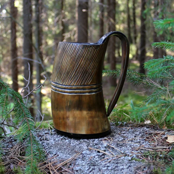 horn drinking mug